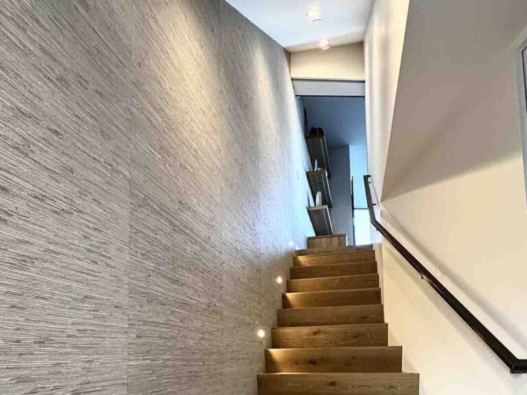 Faux grasscloth wallpaper